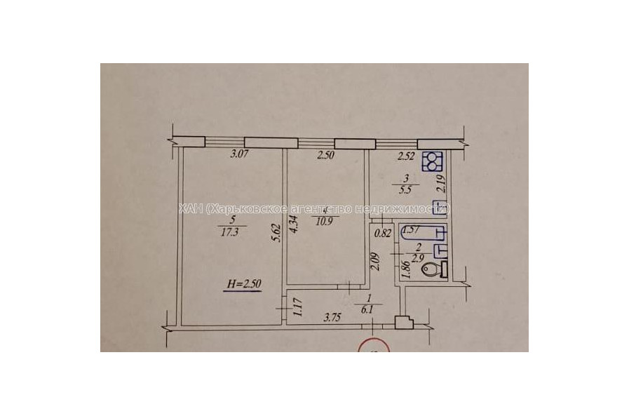 Продам квартиру, Жасминовый б-р , 20 , 2  ком., 43 м², косметический ремонт 