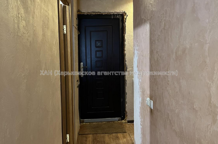 Продам квартиру, Жасминовый б-р , 20 , 2  ком., 43 м², косметический ремонт 