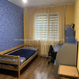 Продам квартиру, Жасминовый б-р , 20 , 2  ком., 43 м², косметический ремонт 