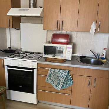 Сдам квартиру, Алексеевская ул. , 14Б , 1  ком., 35 м², капитальный ремонт 