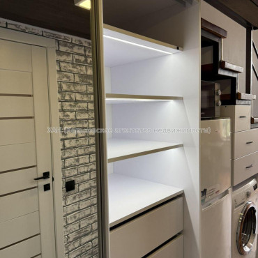 Продам квартиру, Шевченковский пер. , 1 кім., 32 м², авторский дизайн 