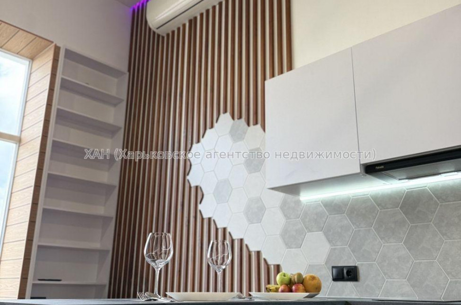 Продам квартиру, Шевченковский пер. , 1 кім., 32 м², авторский дизайн 