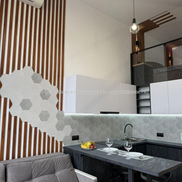 Продам квартиру, Шевченковский пер. , 1 кім., 32 м², авторский дизайн 