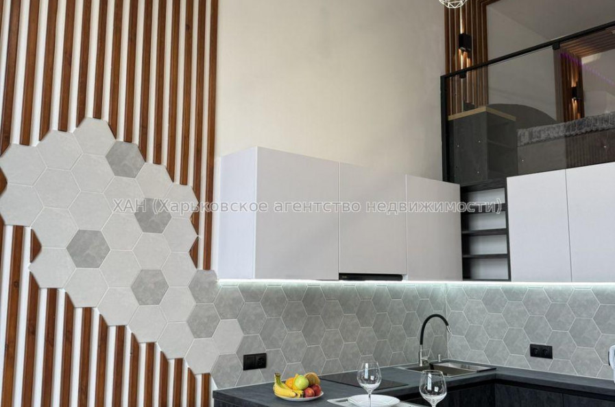Продам квартиру, Шевченковский пер. , 1 кім., 32 м², авторский дизайн 
