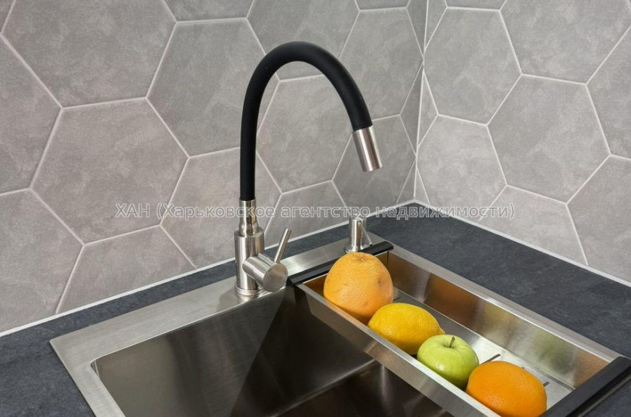 Продам квартиру, Шевченковский пер. , 1 кім., 32 м², авторский дизайн 