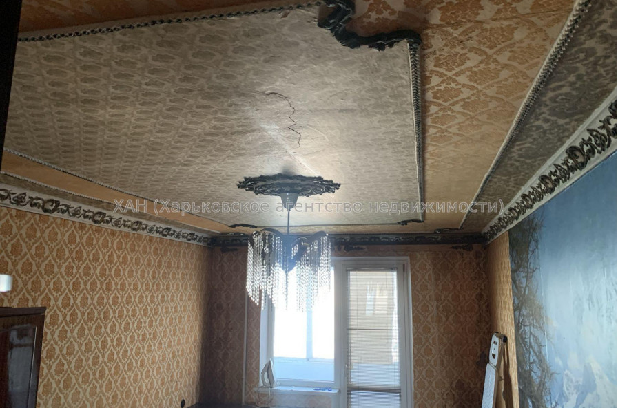 Продам квартиру, Владислава Зубенко ул. , 3 кім., 60 м², советский ремонт 