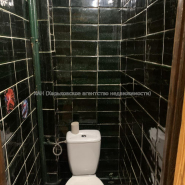 Продам квартиру, Владислава Зубенко ул. , 3  ком., 60 м², советский ремонт 