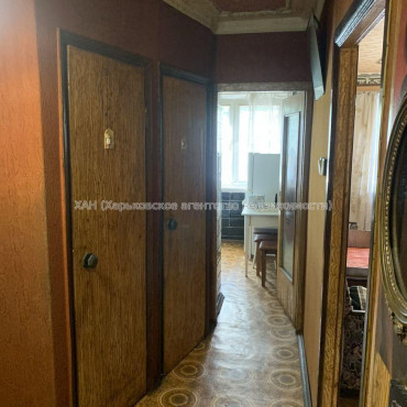 Продам квартиру, Владислава Зубенко ул. , 3  ком., 60 м², советский ремонт 