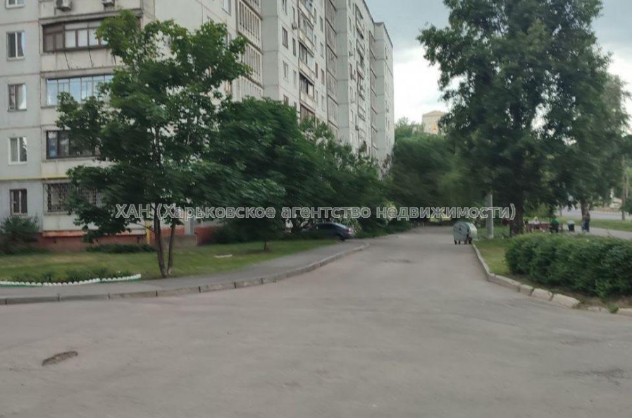 Продам квартиру, Матюшенко ул. , 2  ком., 57 м², косметический ремонт 