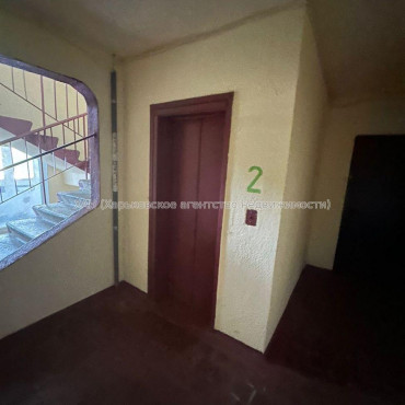 Продам квартиру, Матюшенко ул. , 2  ком., 57 м², косметический ремонт 