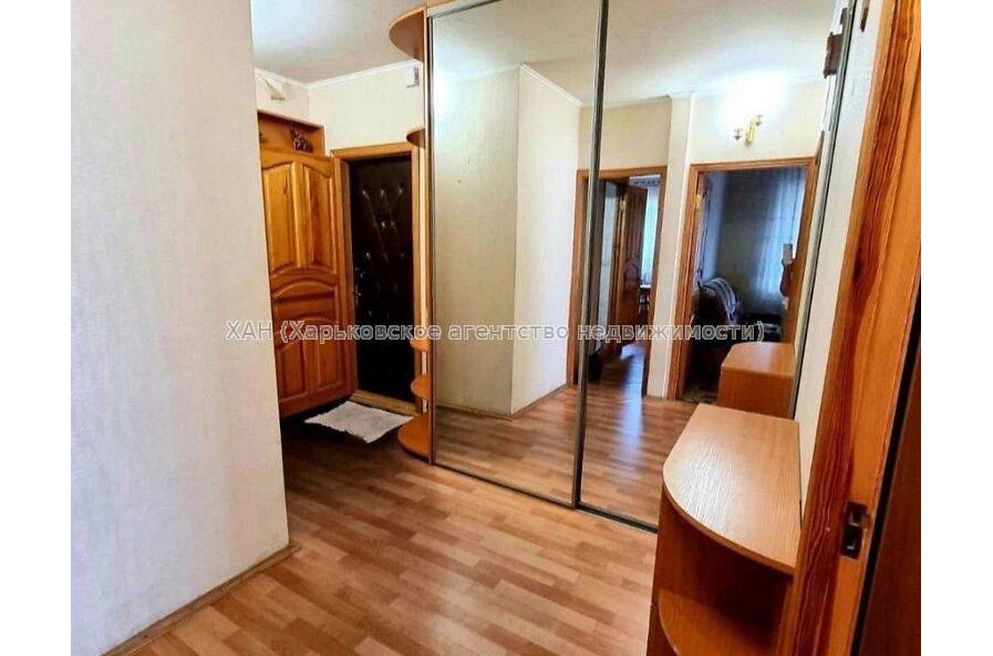Продам квартиру, Матюшенко ул. , 2  ком., 57 м², косметический ремонт 