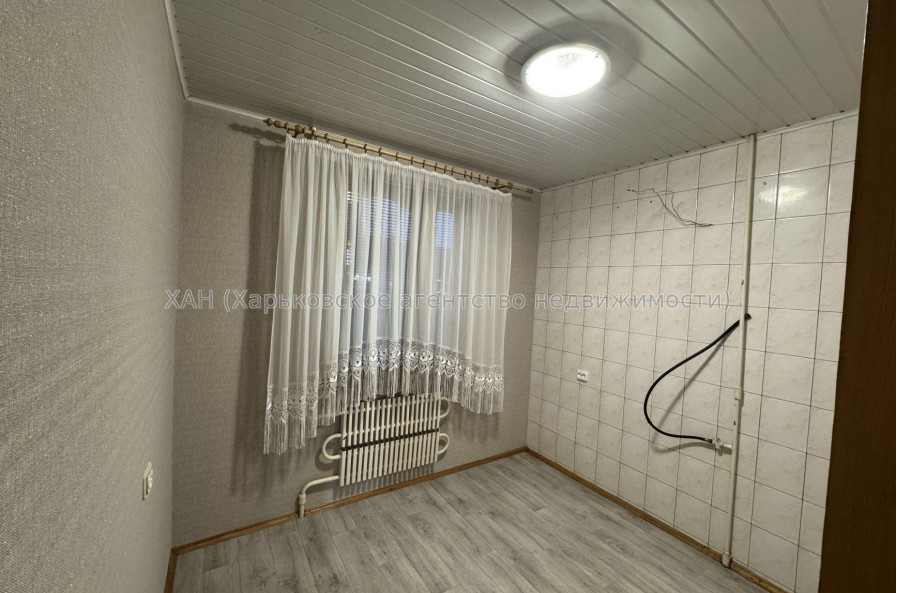 Продам квартиру, Матюшенко ул. , 2  ком., 52 м², косметический ремонт 