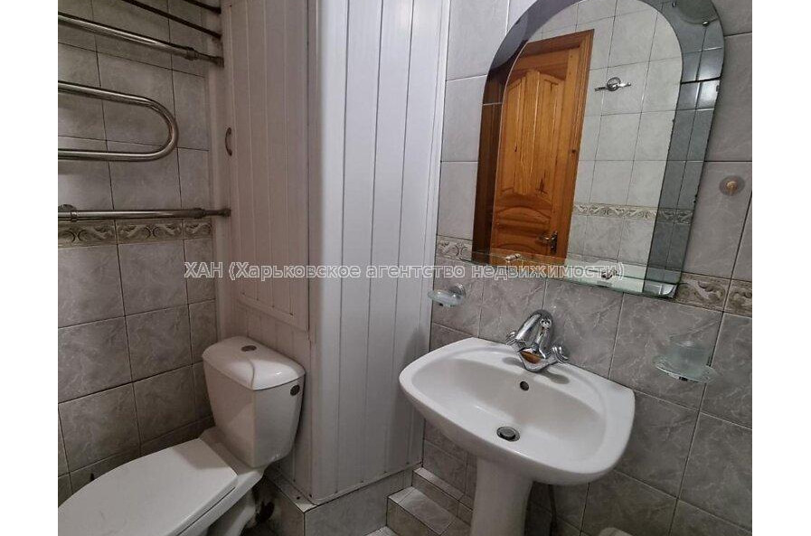 Продам квартиру, Матюшенко ул. , 2  ком., 57 м², косметический ремонт 
