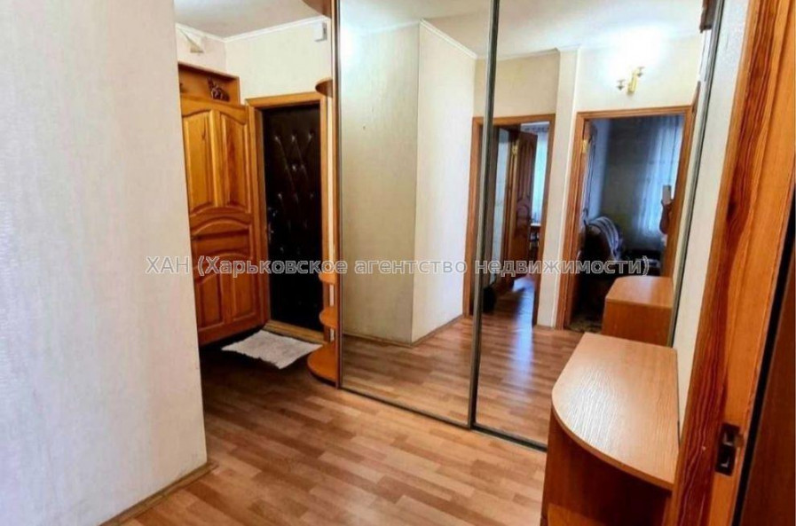 Продам квартиру, Матюшенко ул. , 2  ком., 57 м², косметический ремонт 