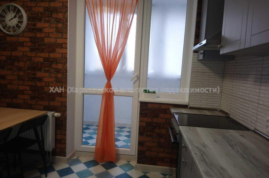 Продам квартиру, Льва Ландау просп. , 3  ком., 68 м², евроремонт 