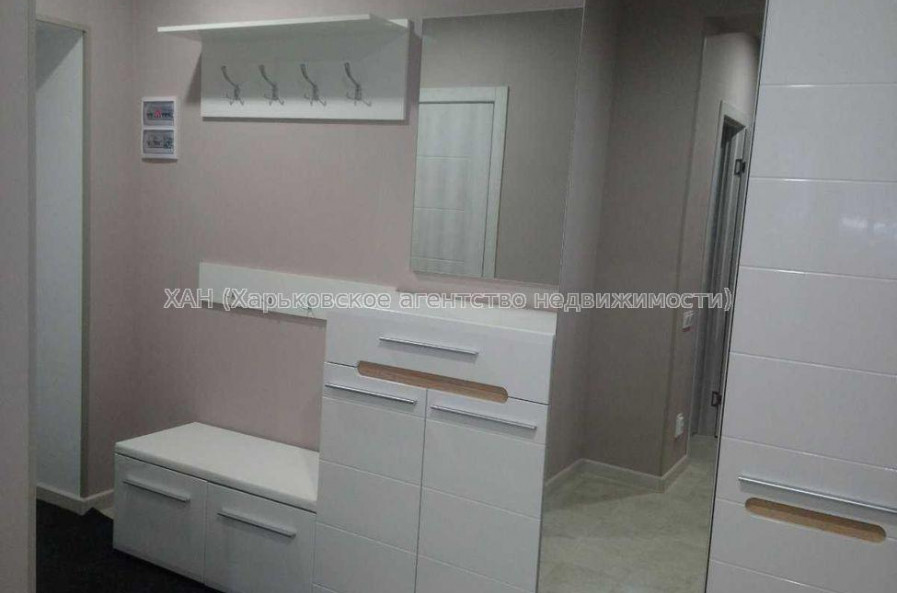 Продам квартиру, Льва Ландау просп. , 3  ком., 68 м², евроремонт 