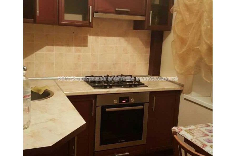 Продам квартиру, 2  ком., 46 м², евроремонт 