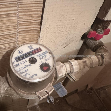 Продам квартиру, Нестерова ул. , 3  ком., 67 м², частичный ремонт 