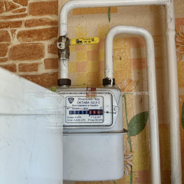 Продам квартиру, Нестерова ул. , 3  ком., 67 м², частичный ремонт 