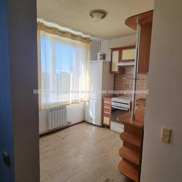 Продам квартиру, Юбилейный просп. , 1 кім., 32.80 м², капитальный ремонт 