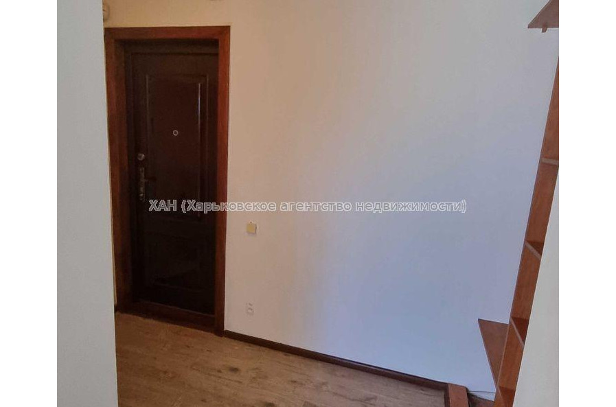 Продам квартиру, Юбилейный просп. , 1  ком., 32.80 м², капитальный ремонт 