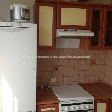 Продам квартиру, Юбилейный просп. , 1 кім., 32.80 м², капитальный ремонт 