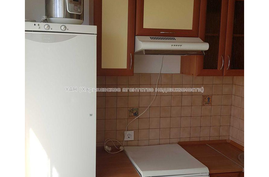 Продам квартиру, Юбилейный просп. , 1  ком., 32.80 м², капитальный ремонт 