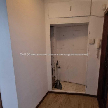 Продам квартиру, Юбилейный просп. , 1 кім., 32.80 м², капитальный ремонт 