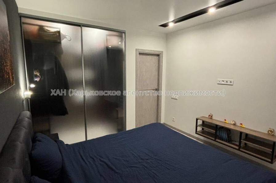 Продам квартиру, Домостроительная ул. , 1 кім., 51 м², авторский дизайн 