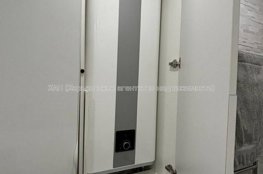 Продам квартиру, Домостроительная ул. , 1 кім., 51 м², авторский дизайн 