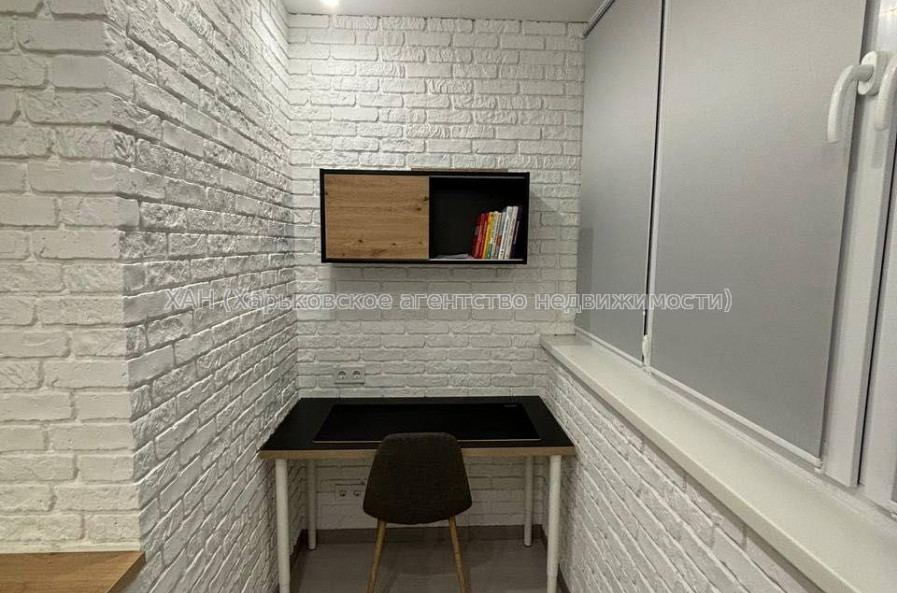 Продам квартиру, Домостроительная ул. , 1 кім., 51 м², авторский дизайн 