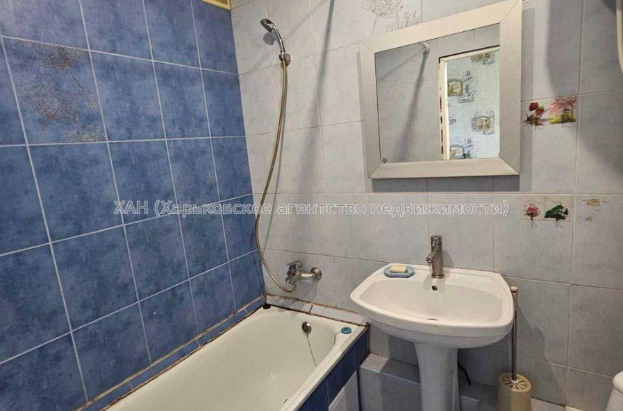 Продам квартиру, Тракторостроителей просп. , 2  ком., 44 м², советский ремонт 