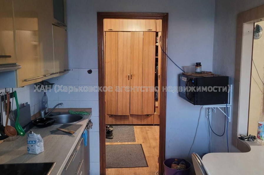 Продам квартиру, Клочковская ул. , 5 кім., 110 м², советский ремонт 