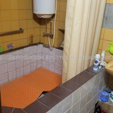 Продам квартиру, Клочковская ул. , 4 кім., 110 м², советский ремонт 