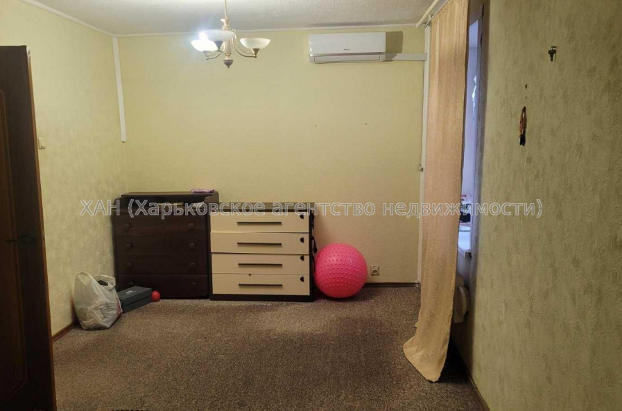 Продам квартиру, Клочковская ул. , 5 кім., 110 м², советский ремонт 