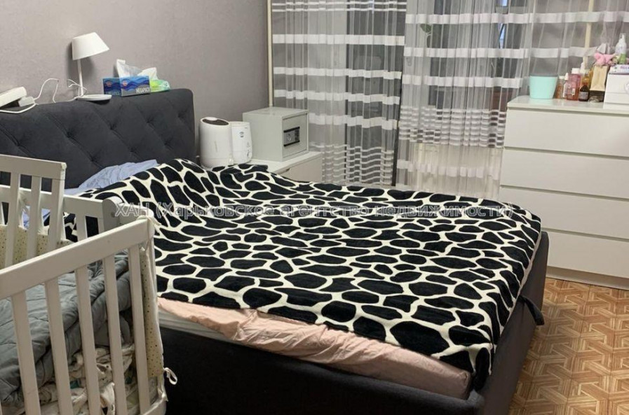 Здам квартиру, Свинаренко Петра ул. , 3 кім., 75 м², евроремонт 