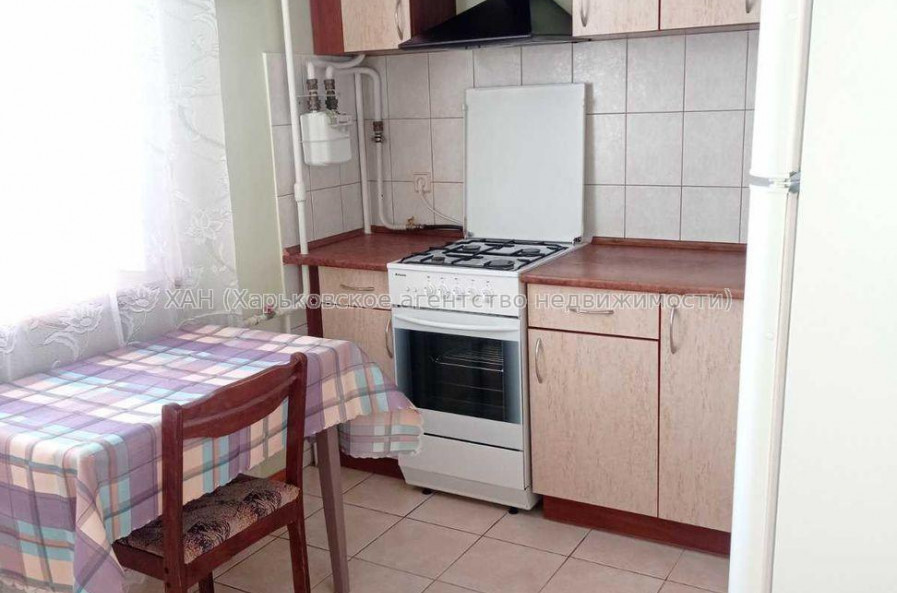 Сдам квартиру, Дудинской ул. , 2  ком., 75 м², евроремонт 