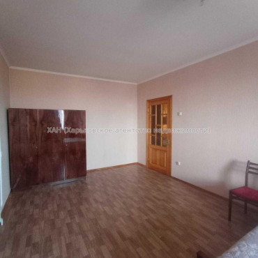 Здам квартиру, Дудинской ул. , 2 кім., 75 м², евроремонт 