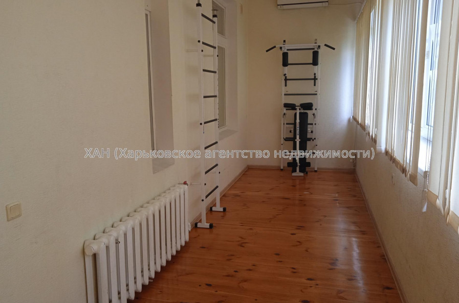Здам квартиру, Молочная ул. , 3 кім., 89 м², косметический ремонт 