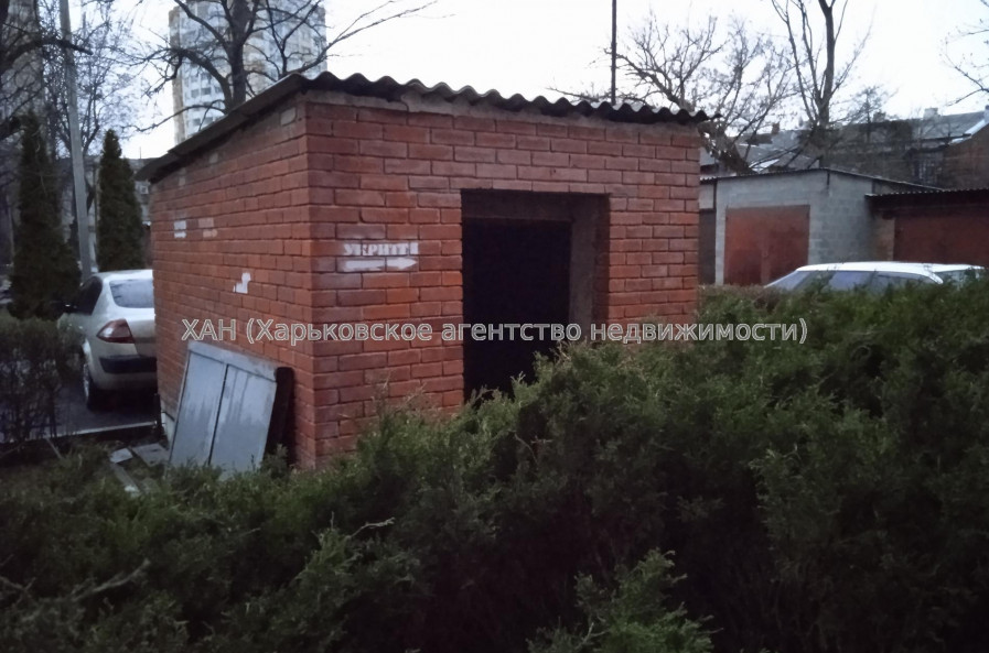 Здам квартиру, Молочная ул. , 3 кім., 89 м², косметический ремонт 