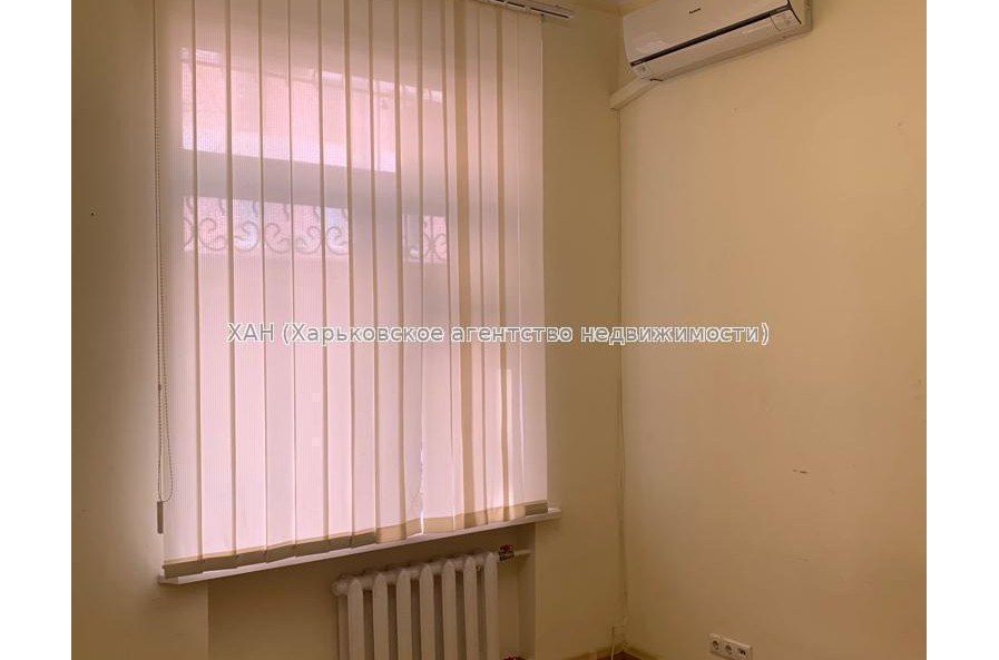 Здам квартиру, Молочная ул. , 3 кім., 89 м², косметический ремонт 
