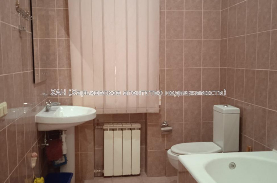 Здам квартиру, Молочная ул. , 3 кім., 89 м², косметический ремонт 
