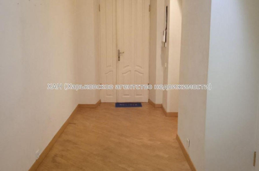 Здам квартиру, Молочная ул. , 3 кім., 89 м², косметический ремонт 
