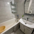 Сдам квартиру, Ньютона ул. , 4  ком., 83 м², косметический ремонт 