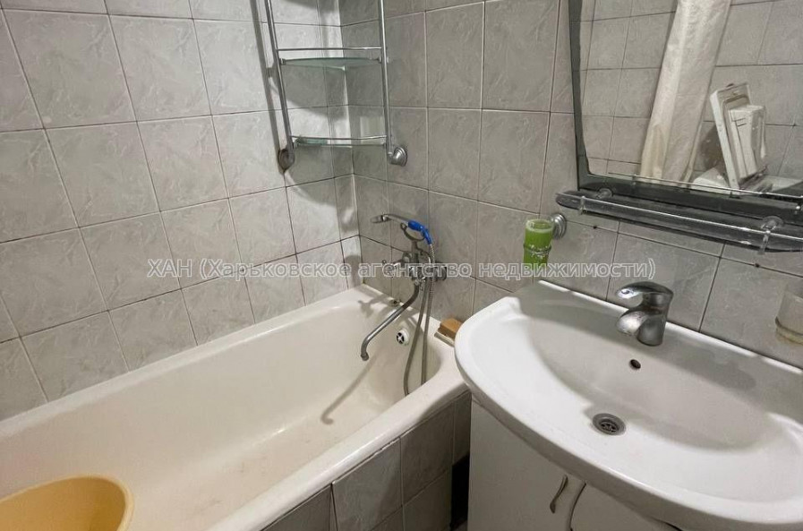 Сдам квартиру, Ньютона ул. , 4  ком., 83 м², косметический ремонт 