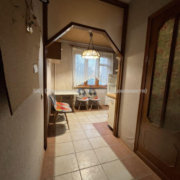 Продам квартиру, Всеволода Татькова ул. , 4 кім., 86 м², косметический ремонт 