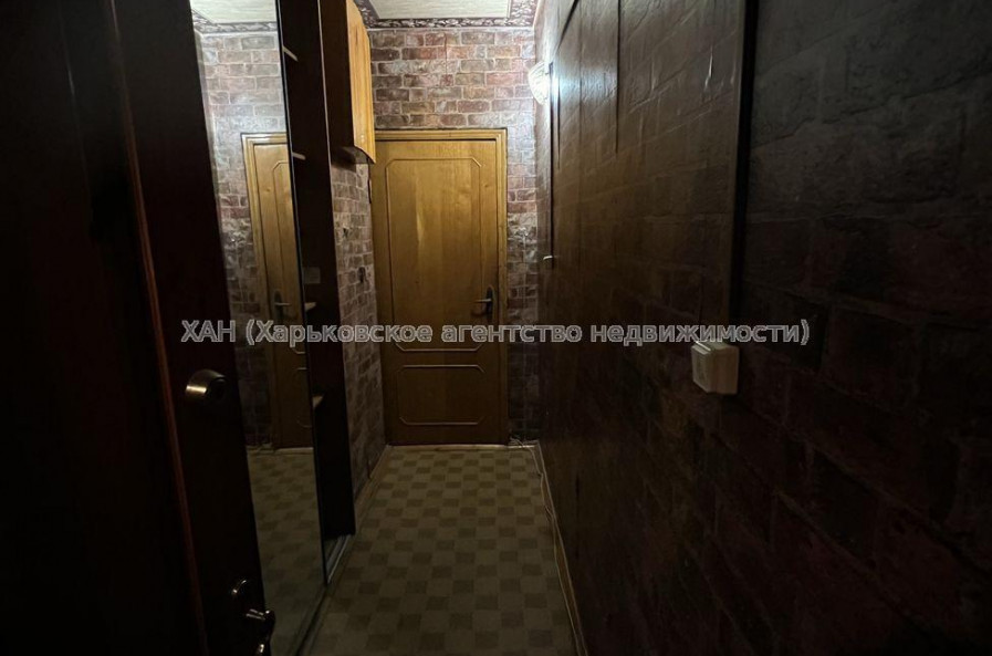 Продам квартиру, Всеволода Татькова ул. , 4 кім., 86 м², косметический ремонт 