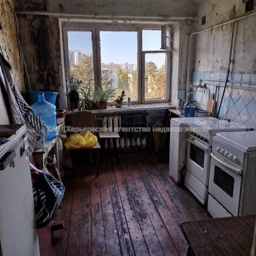 Продам квартиру, Василия Мельникова ул. , 2 кім., 30 м², без ремонта 