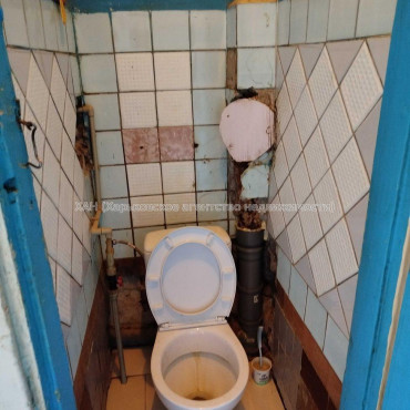 Продам квартиру, Василия Мельникова ул. , 2 кім., 30 м², без ремонта 