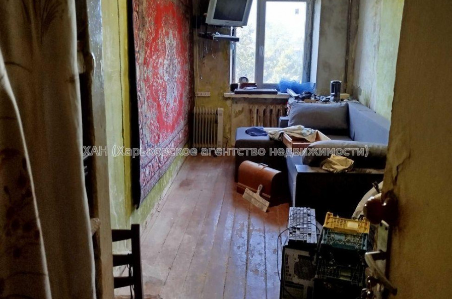 Продам квартиру, Василия Мельникова ул. , 2 кім., 30 м², без ремонта 